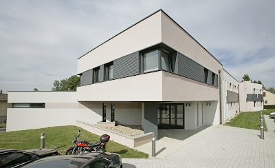 BATT ET ASSOCIES à Neufchâteau