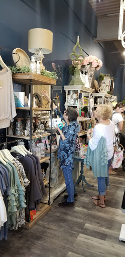 Shopping Mall «Westgate Centre», reviews and photos, 12320 Olive Blvd, Creve Coeur, MO 63141, USA