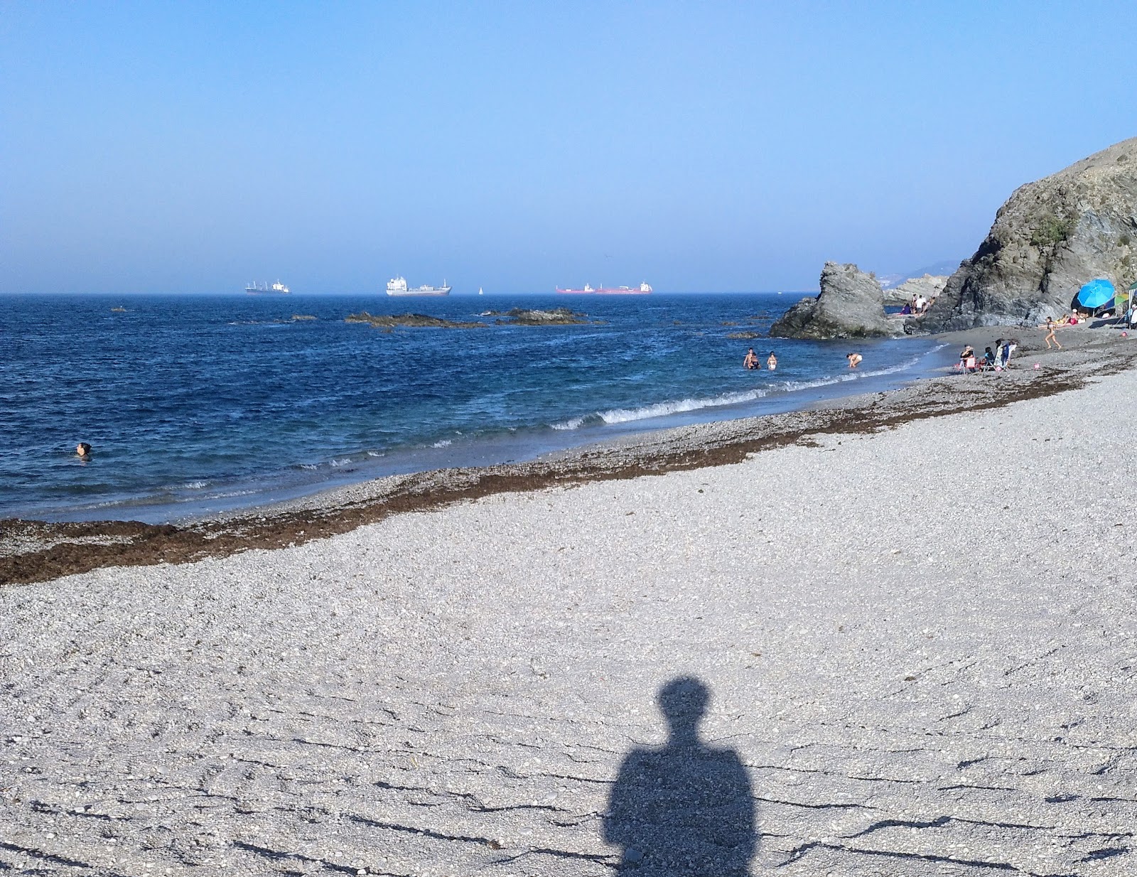 Playa Punta Blanca'in fotoğrafı geniş plaj ile birlikte