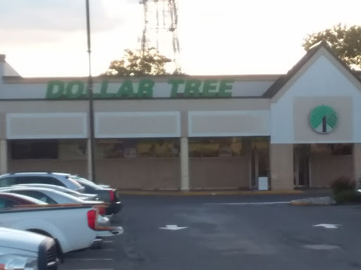 Dollar Store «Dollar Tree», reviews and photos, 410 2nd St Pike, Southampton, PA 18966, USA