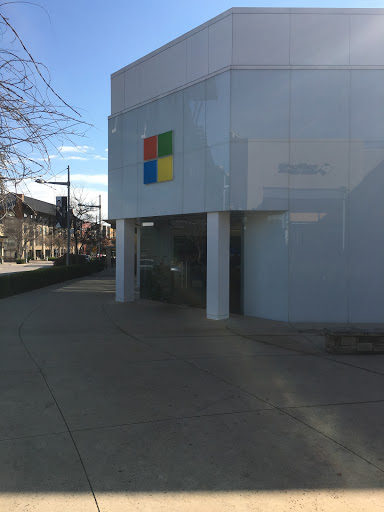 Computer Store «Microsoft Store - The Domain», reviews and photos, 3309 Esperanza Crossing #104, Austin, TX 78758, USA