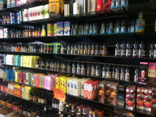 Tobacco Shop «hollywood smoke shop san pablo», reviews and photos, 13501 San Pablo Ave # G, San Pablo, CA 94806, USA