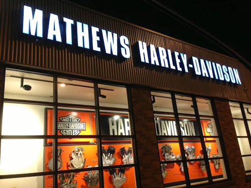 Harley-Davidson Dealer «Mathews Harley-Davidson», reviews and photos, 548 N Blackstone Ave, Fresno, CA 93701, USA