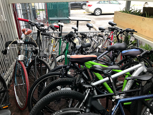 Used Bicycle Shop «Willie’s Bicycle», reviews and photos, 3210 NE 2nd Ave, Miami, FL 33137, USA
