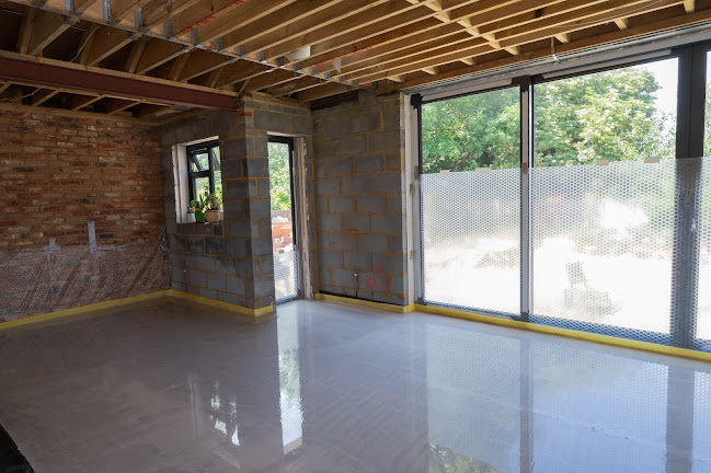 Comments and reviews of J & H Lynch | Liquid Screed Oxford & Spray Rendering Oxford