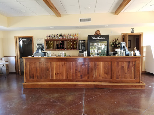 Winery «Villa Antonio Winery», reviews and photos, 3660 Linhorst Rd, Hillsboro, MO 63050, USA