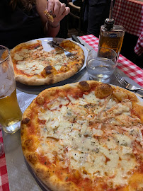 Pizza du Restaurant italien Trattoria dell'isola sarda à Paris - n°14