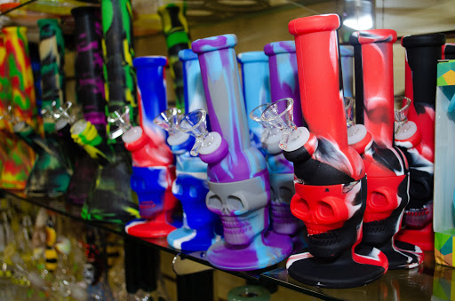 Tobacco Shop «Supernova Smoke Shop #6», reviews and photos, 6025 Callaghan Rd, San Antonio, TX 78228, USA