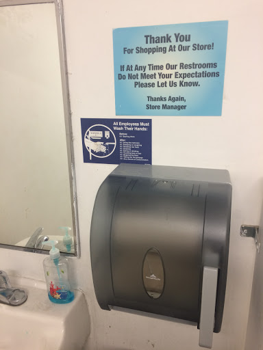 Dollar Store «Dollar Tree», reviews and photos, 1031 E Oakton St, Des Plaines, IL 60018, USA