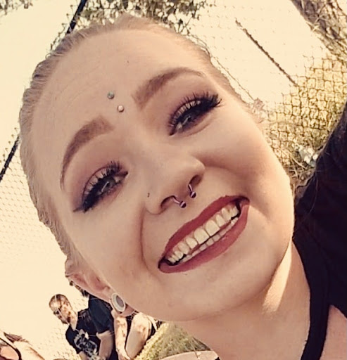 Explore easy henna tattoo ideas, creative tattoo ideas in Twin Falls, available at WarmArt Tattoo & BodyPiercing,LLC