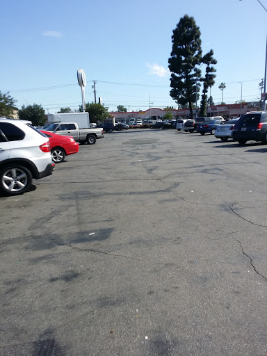 Grocery Store «El Super», reviews and photos, 14620 Parthenia St, Panorama City, CA 91402, USA