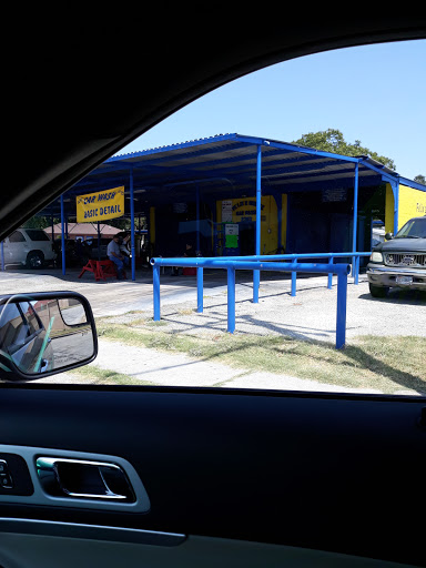 Car Wash «Felix Carwash», reviews and photos, 2203 W Commerce St, San Antonio, TX 78207, USA