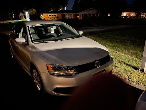 Car Dealer «Chicago Fine Motors», reviews and photos, 8401 47th St, McCook, IL 60525, USA