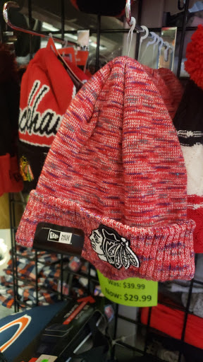 Sportswear Store «Sports Outlet Express», reviews and photos, 386 E Golf Rd, Arlington Heights, IL 60005, USA