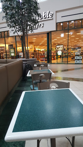 Book Store «Barnes & Noble», reviews and photos, 1451 Coral Ridge Ave # 1108, Coralville, IA 52241, USA