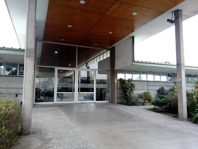 Opiniones de Centro de Salud Familiar UC Juan Pablo II en La Pintana - Médico