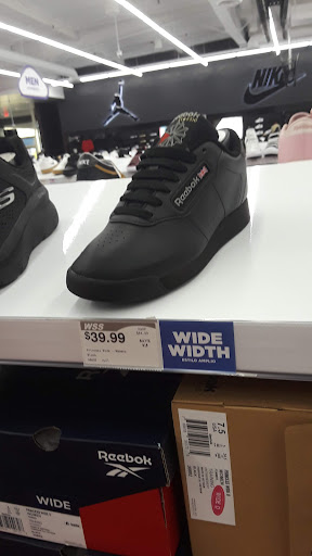 Shoe Store «WSS», reviews and photos, 124 Euclid St, Anaheim, CA 92802, USA