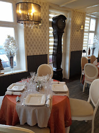 Atmosphère du Restaurant français L'Auberge Flamande à Watten - n°10
