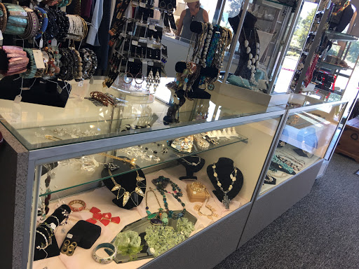 Thrift Store «Ladies of Charity Lake Travis Thrift Shop», reviews and photos, 1508 Ranch Rd 620 S, Lakeway, TX 78734, USA