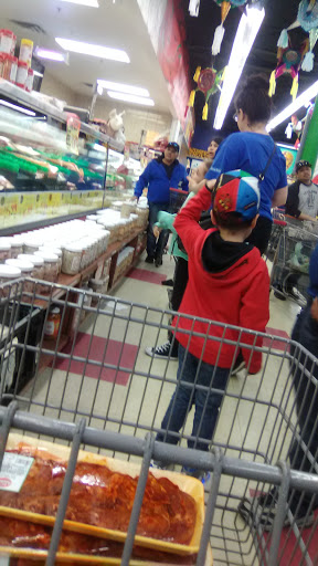 Produce Market «El Ranchito», reviews and photos, 561 E Cass St, Joliet, IL 60432, USA