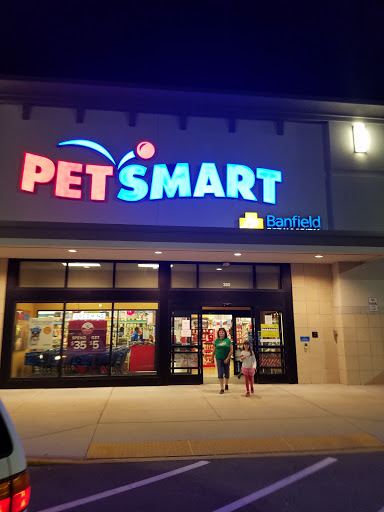 PetSmart, 919 Lakeland Park Center Dr Unit 380, Lakeland, FL 33809, USA, 