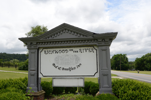 Bed & Breakfast «Richwood on the River / Bed & Breakfast & Events Venue», reviews and photos, 1233 KY-36, Milton, KY 40045, USA