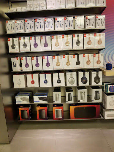 Shopping Mall «CoolSprings Galleria», reviews and photos, 1800 Galleria Blvd, Franklin, TN 37067, USA