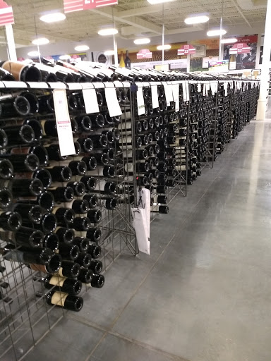 Liquor Store «Lukas Liquor Superstore», reviews and photos, 13657 Washington St, Kansas City, MO 64145, USA
