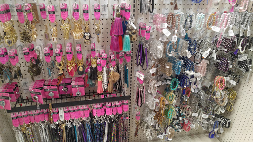 Craft Store «Michaels», reviews and photos, 7705 SW Nyberg St, Tualatin, OR 97062, USA