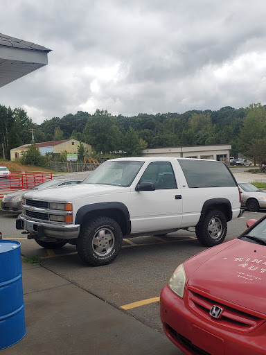 Auto Body Shop «Maaco Collision Repair & Auto Painting», reviews and photos, 6315 South Blvd, Charlotte, NC 28217, USA