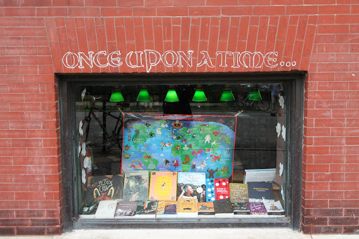 Book Store «57th Street Books», reviews and photos, 1301 E 57th St, Chicago, IL 60637, USA