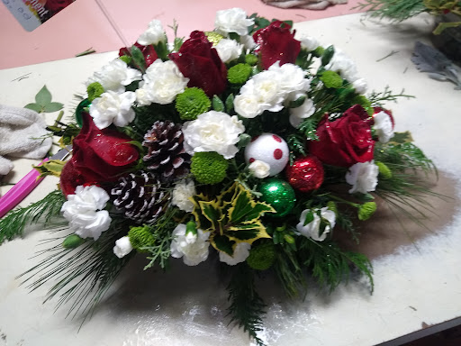 Florist «Always In Bloom Florist», reviews and photos, 872 17th St, Vero Beach, FL 32960, USA