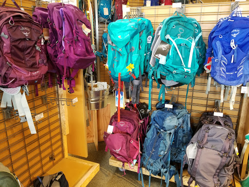 Camping Store «REI», reviews and photos, 11581 Fountains Dr, Maple Grove, MN 55369, USA