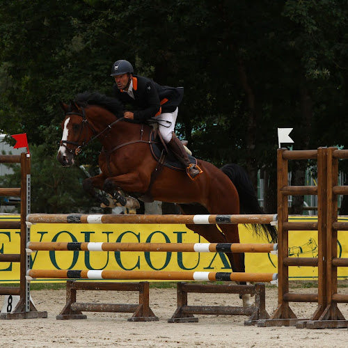 Centre équestre Centre Equestre l'Escapade - Ecurie Charlotte Rostin Bousse