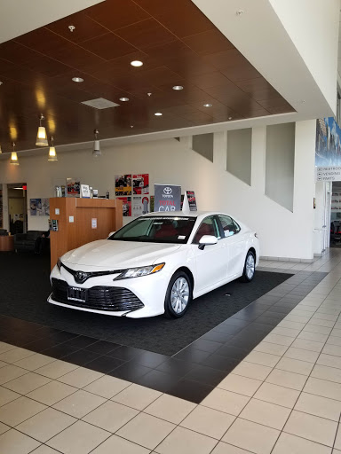 Toyota Dealer «Hanlees Davis Toyota», reviews and photos, 4202 Chiles Rd, Davis, CA 95616, USA