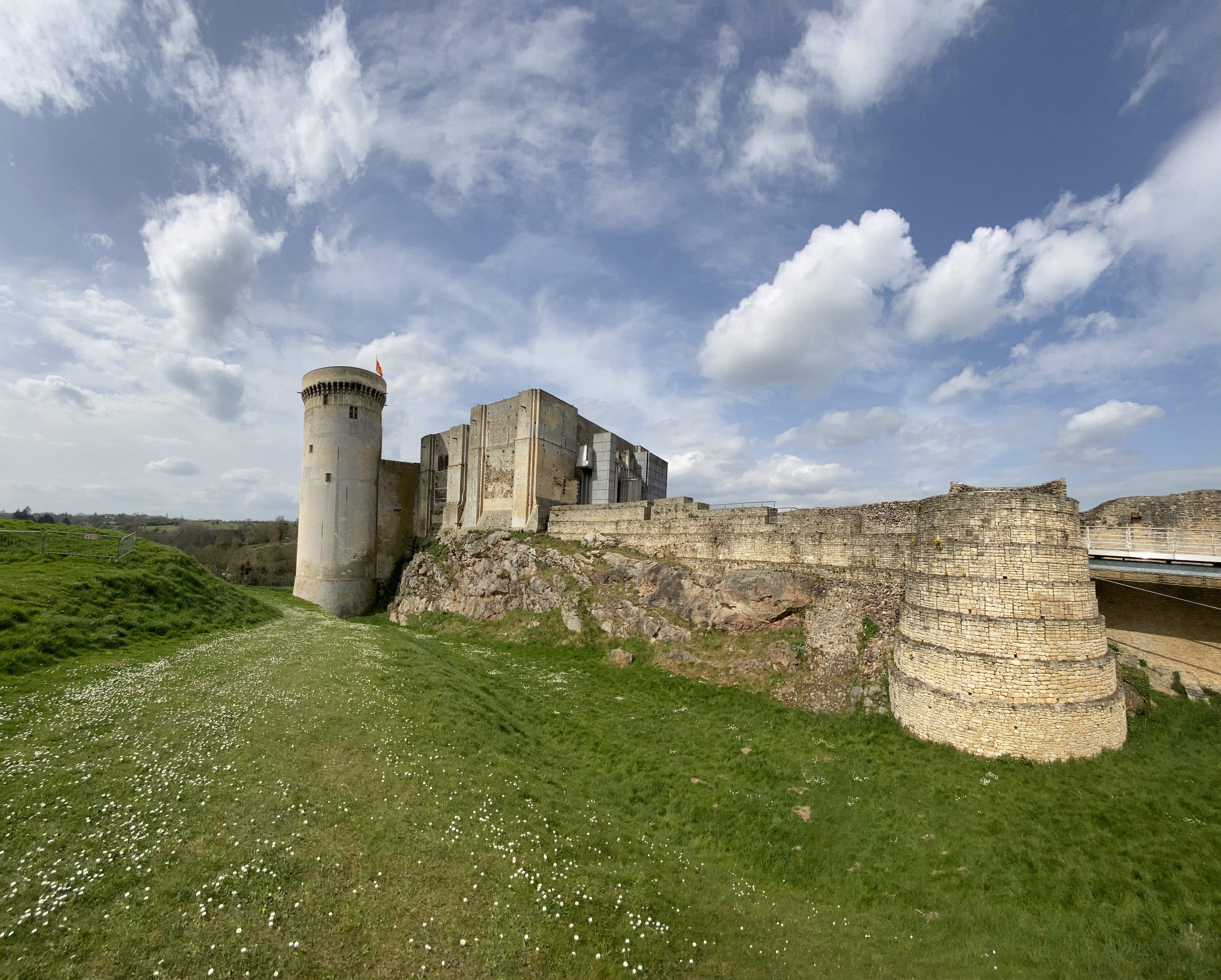 Photo n° 6 de l'avis de M2776. fait le 29/03/2022 à 13:14
