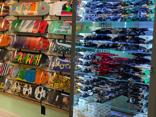 Sporting Goods Store «Sun Valley Sports», reviews and photos, 3900 Medina Rd U, Akron, OH 44333, USA