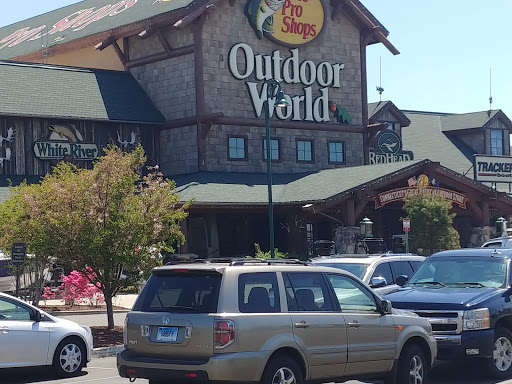 Sporting Goods Store «Bass Pro Shops», reviews and photos, 1 Bass Pro Dr, Bridgeport, CT 06608, USA