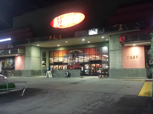 Grocery Store «Ralphs», reviews and photos, 7257 W Sunset Boulevard, West Hollywood, CA 90046, USA