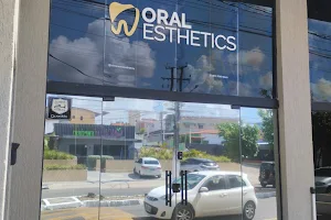 Oral Esthetics image