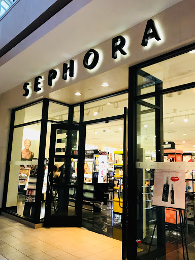 Cosmetics Store «SEPHORA», reviews and photos, 30 Mall Dr W, Jersey City, NJ 07310, USA