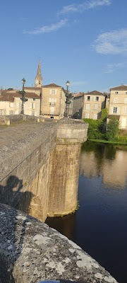 Pont Vieux à Confolens