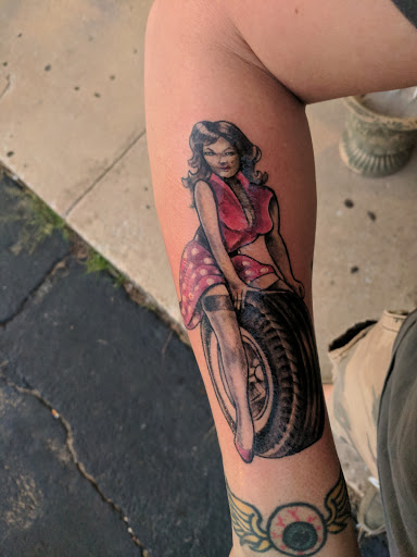 Tattoo Shop «Bluebird Tattoo», reviews and photos, 6230 Central Ave, Portage, IN 46368, USA