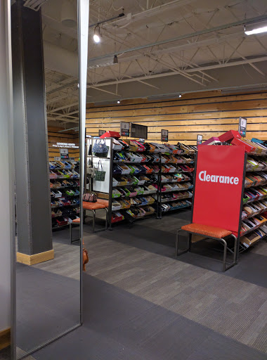 Shoe Store «DSW Designer Shoe Warehouse», reviews and photos, 3050 Sheridan Dr, Amherst, NY 14226, USA