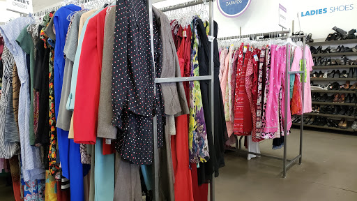 Thrift Store «Goodwill», reviews and photos