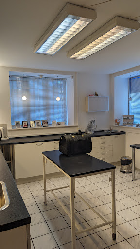 Dyreklinikken Frederiksberg Alle in Frederiksberg C, Frederiksberg