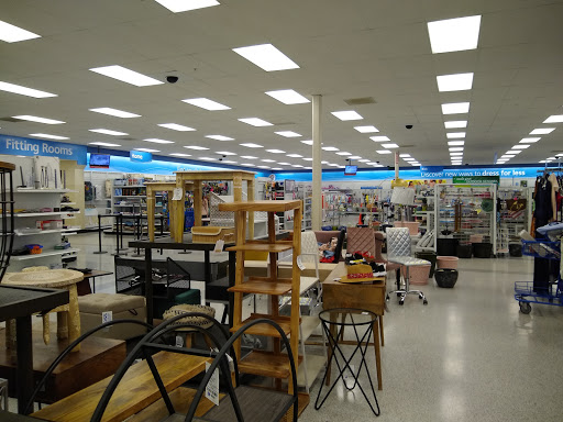 Clothing Store «Ross Dress for Less», reviews and photos, 5820 Lakewood Towne Center Blvd SW, Lakewood, WA 98499, USA