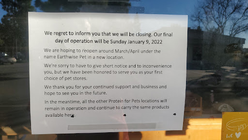 Pet Supply Store «The Naked Dog (Protein For Pets)», reviews and photos, 712 N Moorpark Rd, Thousand Oaks, CA 91360, USA