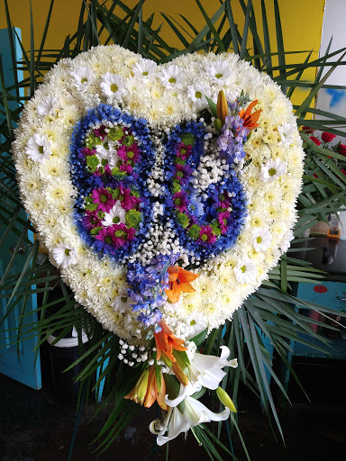 Florist «Flowers Vs Flowers», reviews and photos, 414 Main St, Paterson, NJ 07501, USA