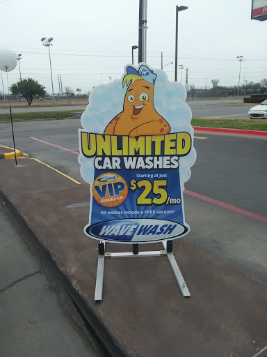 Car Wash «Wave Wash - Northwest Highway», reviews and photos, 12050 Northwest Hwy, Dallas, TX 75218, USA